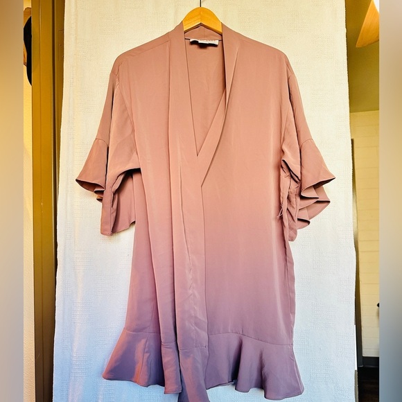 Birdy Grey Kenny Ruffle Satin Robe - Picture 2 of 10